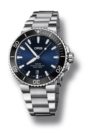 Oris Aquis Date